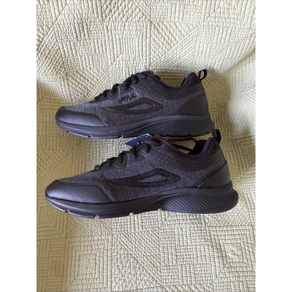 FILA Memory Speedchaser 4 Womens Size 9 Gray Black Sneakers Memory Foam NWT